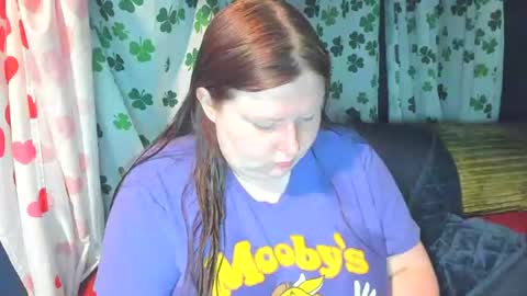 molly_moons online show from 06/27/26, 12:33