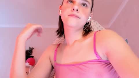Snapshot of molly_soft chatting on 02/20/26, 06:26 Molly online show from 02/20/26, 06:26