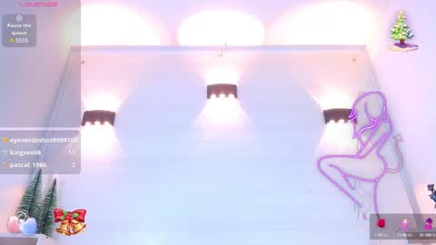 Snapshot of molly_spears chatting on 01/09/25, 02:40 Molly Spears online show from 01/09/25, 02:40