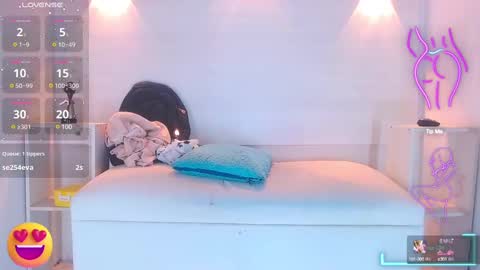 Snapshot of molly_spears chatting on 02/09/25, 01:33 Molly Spears online show from 02/09/25, 01:33