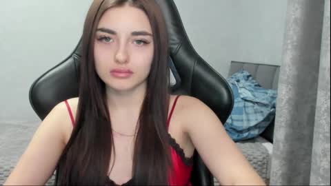 Molly online show from 03/12/26, 11:55