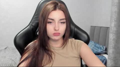 Molly online show from 03/16/26, 11:53