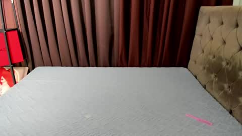 mollycoin18 online show from 05/14/26, 05:58