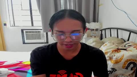 Molly online show from 06/09/26, 08:04