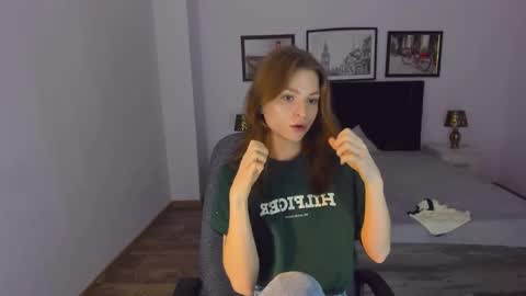 Snapshot of mollydangerous chatting on 12/29/24, 11:40 Taisha online show from 12/29/24, 11:40