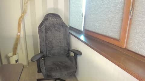 Snapshot of mollydangerous chatting on 10/08/25, 01:09 Taisha online show from 10/08/25, 01:09