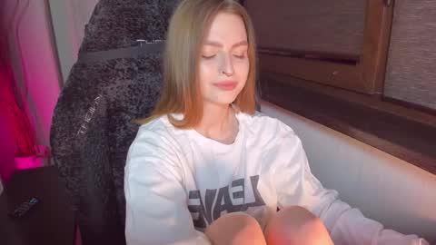 Snapshot of mollydangerous chatting on 01/18/26, 02:21 Taisha online show from 01/18/26, 02:21