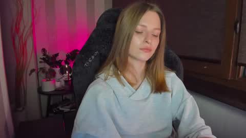 Snapshot of mollydangerous chatting on 04/29/26, 05:30 Taisha online show from 04/29/26, 05:30