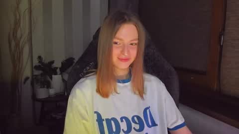 Snapshot of mollydangerous chatting on 04/30/26, 06:58 Taisha online show from 04/30/26, 06:58