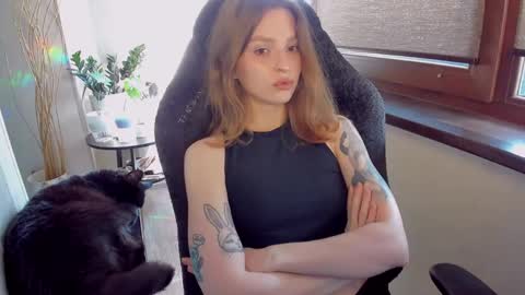 Snapshot of mollydangerous chatting on 05/09/26, 06:18 Taisha online show from 05/09/26, 06:18