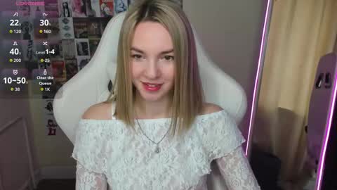 Snapshot of mollydevonn chatting on 10/02/25, 01:45 Molly online show from 10/02/25, 01:45