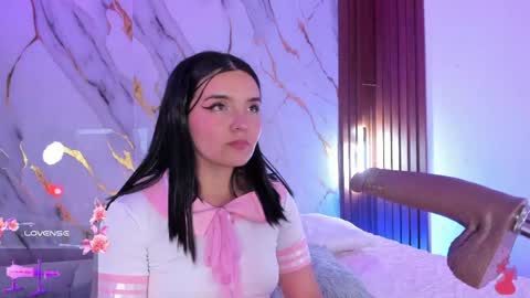 New girl Emily Valentina  Michelle online show from 05/08/26, 02:39