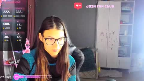  KIRA  online show from 10/27/25, 02:15