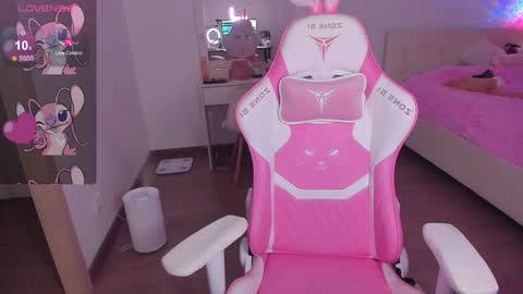 Snapshot of mollymurrrr chatting on 12/27/24, 06:53 Molly online show from 12/27/24, 06:53