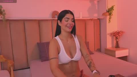 Snapshot of mollyrosse1 chatting on 07/18/26, 11:14 mollyrosse1 online show from 07/18/26, 11:14