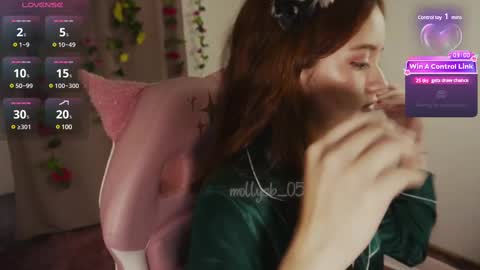 mollysb_05 online show from 02/13/25, 06:48