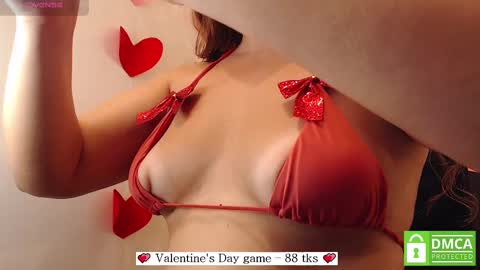 Snapshot of mollywayne chatting on 02/13/25, 06:48 Molly Join my social networks online show from 02/13/25, 06:48
