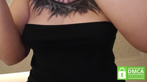  Molly  Join my social networks    online show from 10/30/25, 04:52