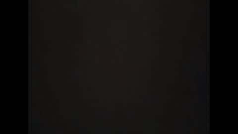 Snapshot of molom chatting on 12/30/24, 11:49 molom online show from 12/30/24, 11:49