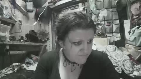 Molotovfoxtail online show from 03/20/26, 06:18