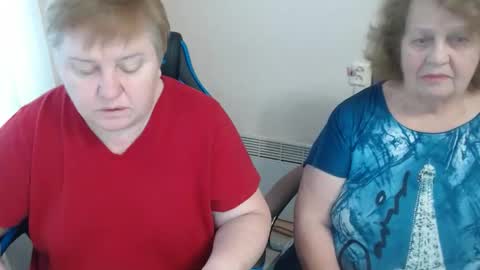 Snapshot of mommy99x chatting on 01/06/26, 08:29 Mommy99X online show from 01/06/26, 08:29