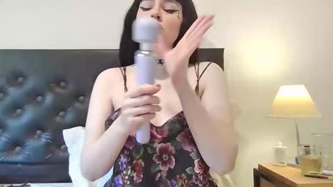 Mommynatrix online show from 04/27/26, 05:11