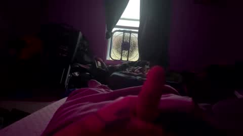 Snapshot of mommyndaddyplaytime chatting on 01/07/26, 01:02 mommyndaddyplaytime online show from 01/07/26, 01:02