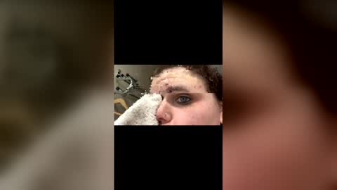 Snapshot of mommyndaddyplaytime chatting on 02/15/26, 06:10 mommyndaddyplaytime online show from 02/15/26, 06:10