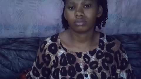 Snapshot of momsdoll chatting on 02/04/26, 06:08 momsdoll online show from 02/04/26, 06:08