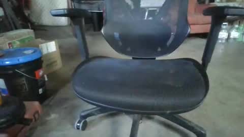 Snapshot of momsloveing chatting on 02/09/26, 07:07 justTHEit online show from 02/09/26, 07:07