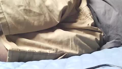 Snapshot of momsloveing chatting on 04/15/26, 04:03 justTHEit online show from 04/15/26, 04:03