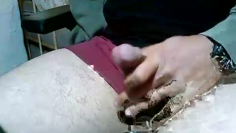 Snapshot of mon_za chatting on 11/03/25, 07:09 mon_za online show from 11/03/25, 07:09