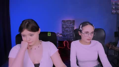 Snapshot of mona_cloud chatting on 01/06/26, 08:45 Mona online show from 01/06/26, 08:45