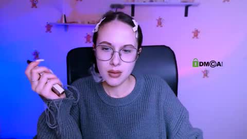 Snapshot of mona_cloud chatting on 01/13/26, 08:36 Mona online show from 01/13/26, 08:36