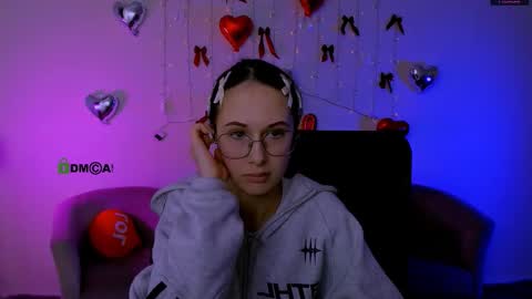 Snapshot of mona_cloud chatting on 02/10/26, 07:40 Mona online show from 02/10/26, 07:40