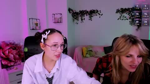 Mona  online show from 06/18/26, 06:56