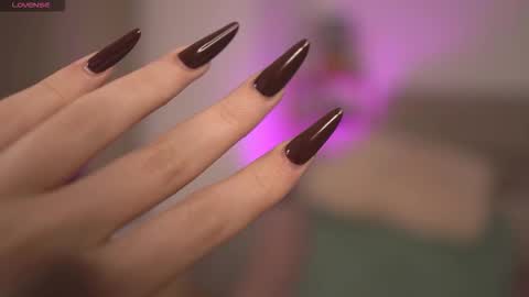 Mona Lisss online show from 10/17/25, 11:35