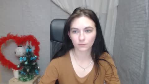 Snapshot of monakali chatting on 12/16/24, 10:08 monakali online show from 12/16/24, 10:08