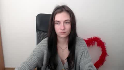 monakali online show from 10/29/25, 08:27