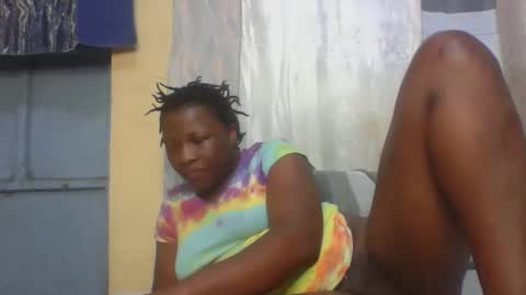 monalisaah online show from 12/15/25, 10:52