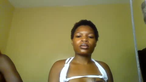 Snapshot of monchi_kiss chatting on 06/13/26, 04:32 MonchiTalrianmaraladasha online show from 06/13/26, 04:32