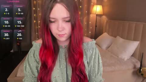 Snapshot of monica__queen chatting on 10/20/25, 05:30 Monica online show from 10/20/25, 05:30