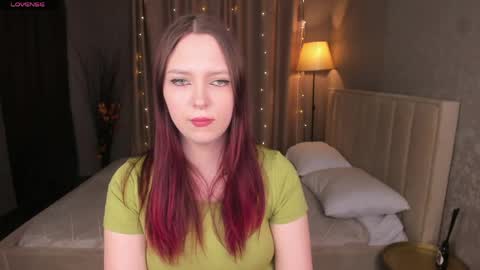 Monica online show from 05/05/26, 05:37