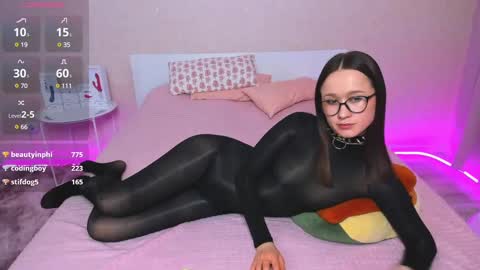 Snapshot of monica_blair chatting on 03/06/25, 10:15 Monica online show from 03/06/25, 10:15