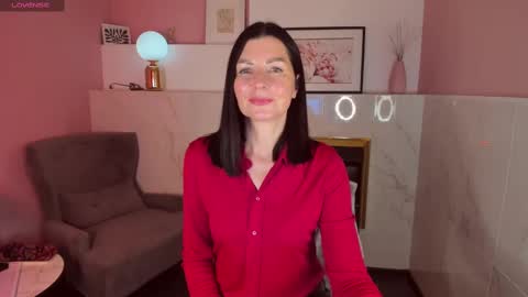 Monica online show from 02/05/25, 06:37