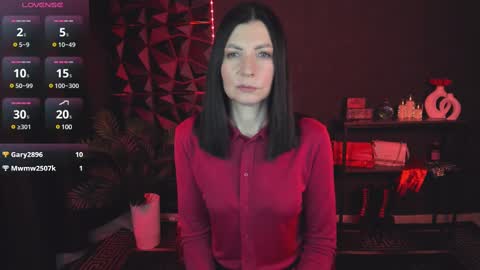 Monica online show from 03/08/25, 02:40