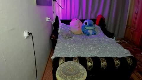 Monica Elder online show from 06/05/26, 04:19
