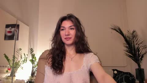Monica online show from 06/25/26, 12:10