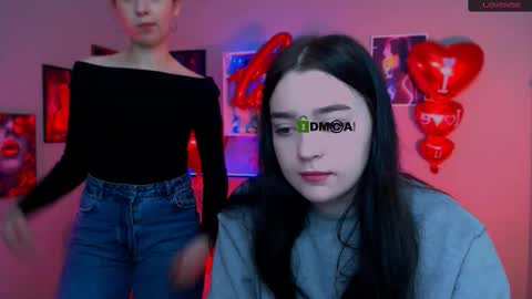 Snapshot of monica_xcx chatting on 02/12/26, 10:21 Monica online show from 02/12/26, 10:21