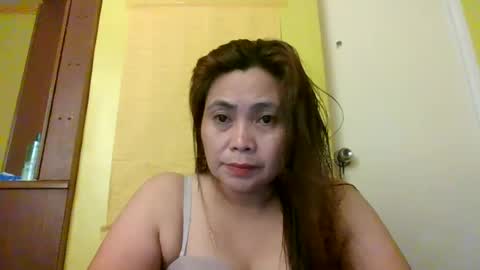 Snapshot of monicabrave79 chatting on 06/16/26, 02:36 monicabrave79 online show from 06/16/26, 02:36